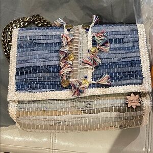 KOORELOO WOVEN CROSSBODY BAG Blue and Beige  NEW